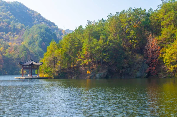 Laat Herfst Landschap Van Qingliangzhai Scenic Area Wuhan Hubei — Stockfoto