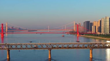 Wuhan şehir simgesi gökyüzü manzarası