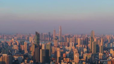 Wuhan şehir simgesi gökyüzü manzarası