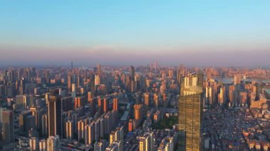 Wuhan şehir simgesi gökyüzü manzarası