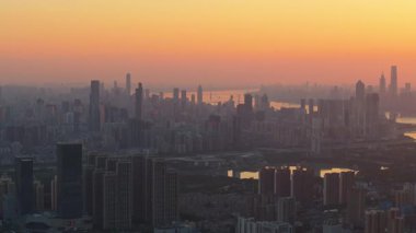 Wuhan şehir simgesi gökyüzü manzarası