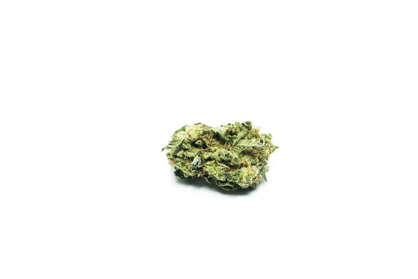 Maconha e cannabis em um fundo branco — Fotografia de Stock