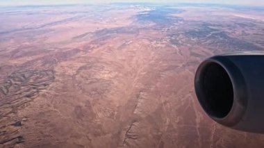 Hava Uçuşu Kırmızı Çöl Jet Motoru Görünümü