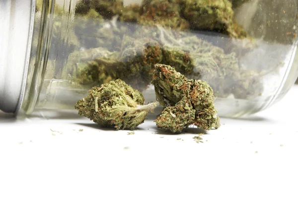 Marihuana of Cannabis toppen — Stockfoto