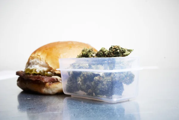 Marijuana and Junk Food, Munchies — Stock Photo, Image