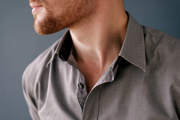 Close Bearded Businessman Grey Shirt — Stock Photo, Image