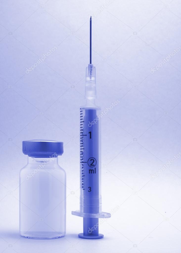 Medical syringe and phials