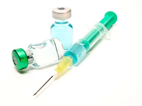 Medical syringe and phials. — Stock Photo, Image