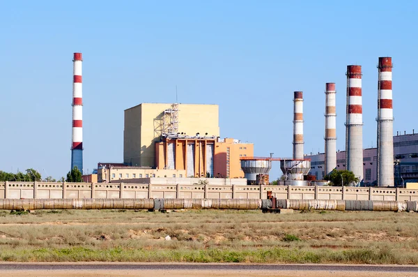 Reactor de neutrones rápidos. BN-350, construido por la Unión Soviética en Shevchenko (hoy Aktau) en el Mar Caspio. desalinización del agua de mar. Kazajstán — Foto de Stock