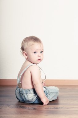 alt katta oturan vurguladı 