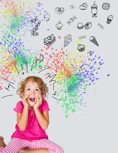 Menina gananciosa de doces — Fotografia de Stock