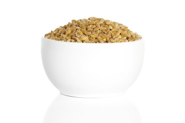 Pearl arpa tohumu bir fincan