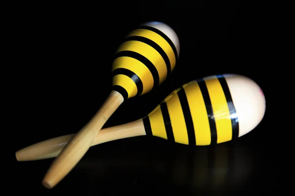 Küba ahşap marakas vurdu