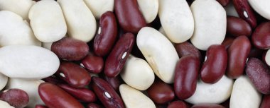 Karışık beyaz ve kırmızı fasulye. arkaplan veya doku\