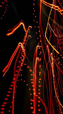 Geceleri arabaların ışıkları