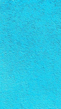 bir duvar maviye boyanmış