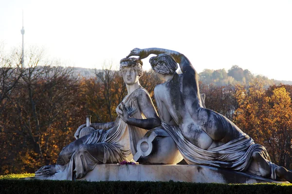 Meadows and water nymph overlooking the Stuttgart TV tower — Stock Photo, Image