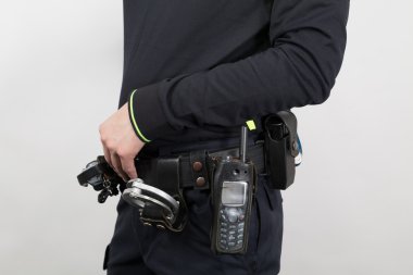 Silahlı polis memuru