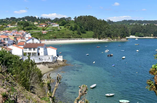 Small Fishing Village Boats Beach Redes Coruna Galicia Spain — Zdjęcie stockowe