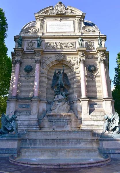 Fontaine Saint Michel Lateinischen Viertel Einem Sonnigen Tag Paris Frankreich — Stockfoto