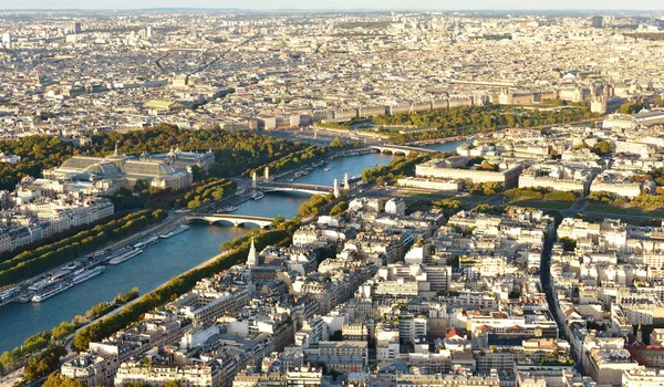 Parisian Cityscape Sunset Eiffel Tower View Seine River Pont Alexandre — Fotografia de Stock