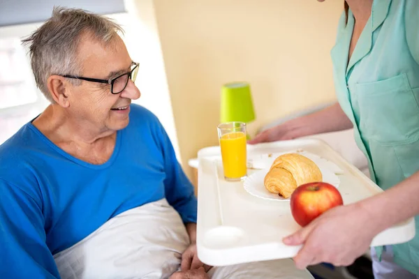 Breakfast Bed Residential Care Nursing Home Elder Man Nursing Home — Stock Photo, Image