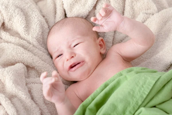 Craying newborn baby — Stock Photo, Image