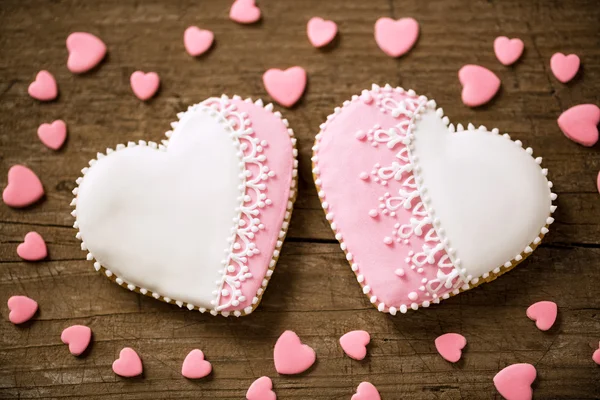 Dva krásné srdce soubory cookie — Stock fotografie