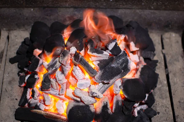 Coals Flame Home Barbecue — Stock Photo, Image