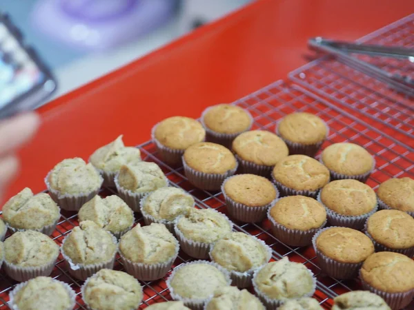 Buttery Banana Bread Banana Cupcake Sweet Food Stainless Grill — Stock Photo, Image