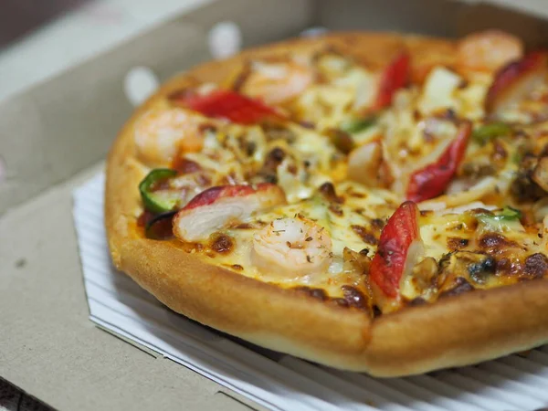 Panela Coquetel Frutos Mar Pizza Cima Com Camarão Caranguejo Presunto — Fotografia de Stock