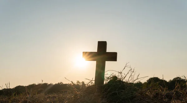 Silhouette Ιησούς Χριστός Σταυρός Στο Σταυρό Στο Ηλιοβασίλεμα Γολγοθά Έννοια — Φωτογραφία Αρχείου