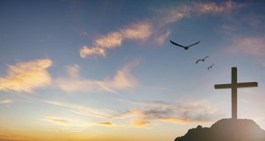 Günbatımı, ibadet, Noel, Paskalya, İsa 'nın Silüeti Şükran Günü duası ve şükran duası konsepti üzerine Haçlı İsa' nın Silüeti