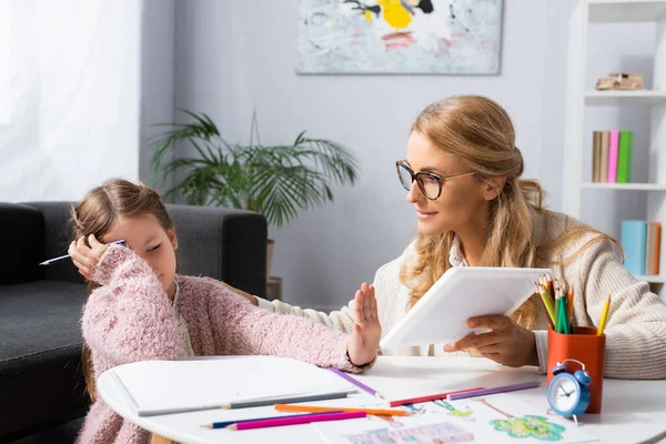 Little Girl Refusing Watch Digital Tablet While Visiting Psychologist — Stock Photo, Image