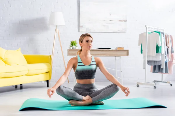 Blonde Woman Sitting Yoga Pose Fitness Mat Home — Stock Photo, Image