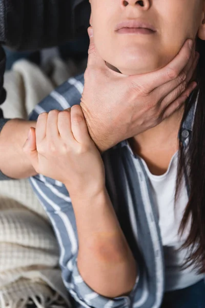 Cropped View Abuser Choking Wife Bruise Hand — Stock Photo, Image