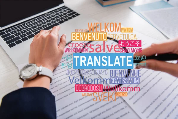 Partial View Interpreter Holding Magnifier Documents Translate Lettering Words Different — Stock Photo, Image