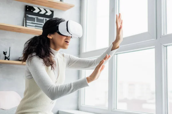 Amazed African American Woman Gesturing Headset Window — Stock Photo, Image