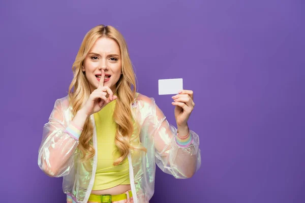 Blonde Young Woman Colorful Outfit Holding Blank Card Showing Shh — Stock Photo, Image