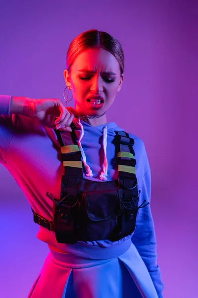 Displeased Young Stylish Woman Looking Purple — Stock Photo, Image