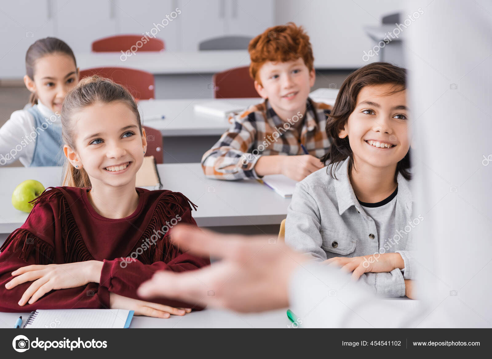 小学生写真素材 ロイヤリティフリー小学生画像 Depositphotos 小学生写真素材 ロイヤリティフリー小学生画像 Depositphotos