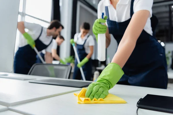 Rag Hand Cleaner Holding Detergent Table Office — Stock Photo, Image