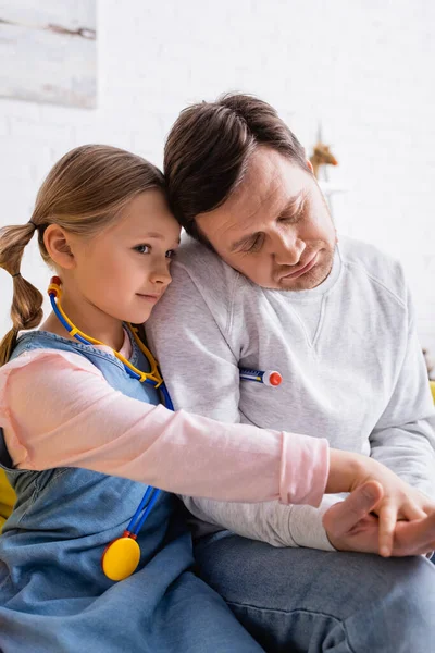 Kid Holding Hand Father Sitting Closed Eyes While Measuring Temperature — Stock Photo, Image