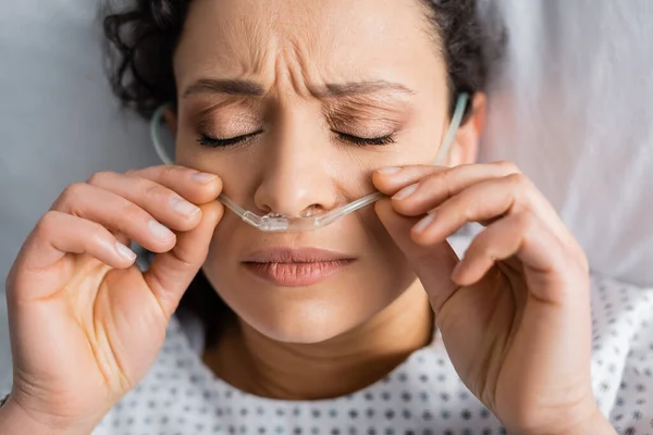 Top View Diseased African American Woman Closed Eyes Adjusting Nasal — Stock Photo, Image