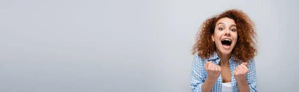 Excited Woman Screaming While Showing Success Gesture Isolated Grey Banner — Stock Photo, Image