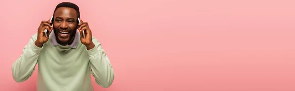 Positive African American Man Talking Cellphones Isolated Pink Banner — Stock Photo, Image