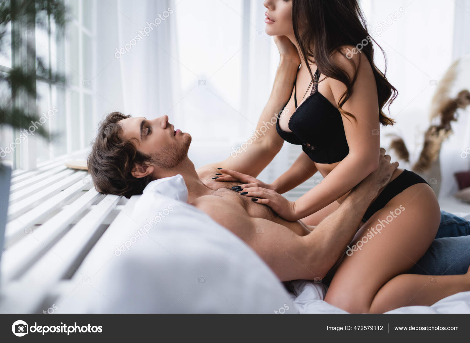 erotic photography of girlfriends