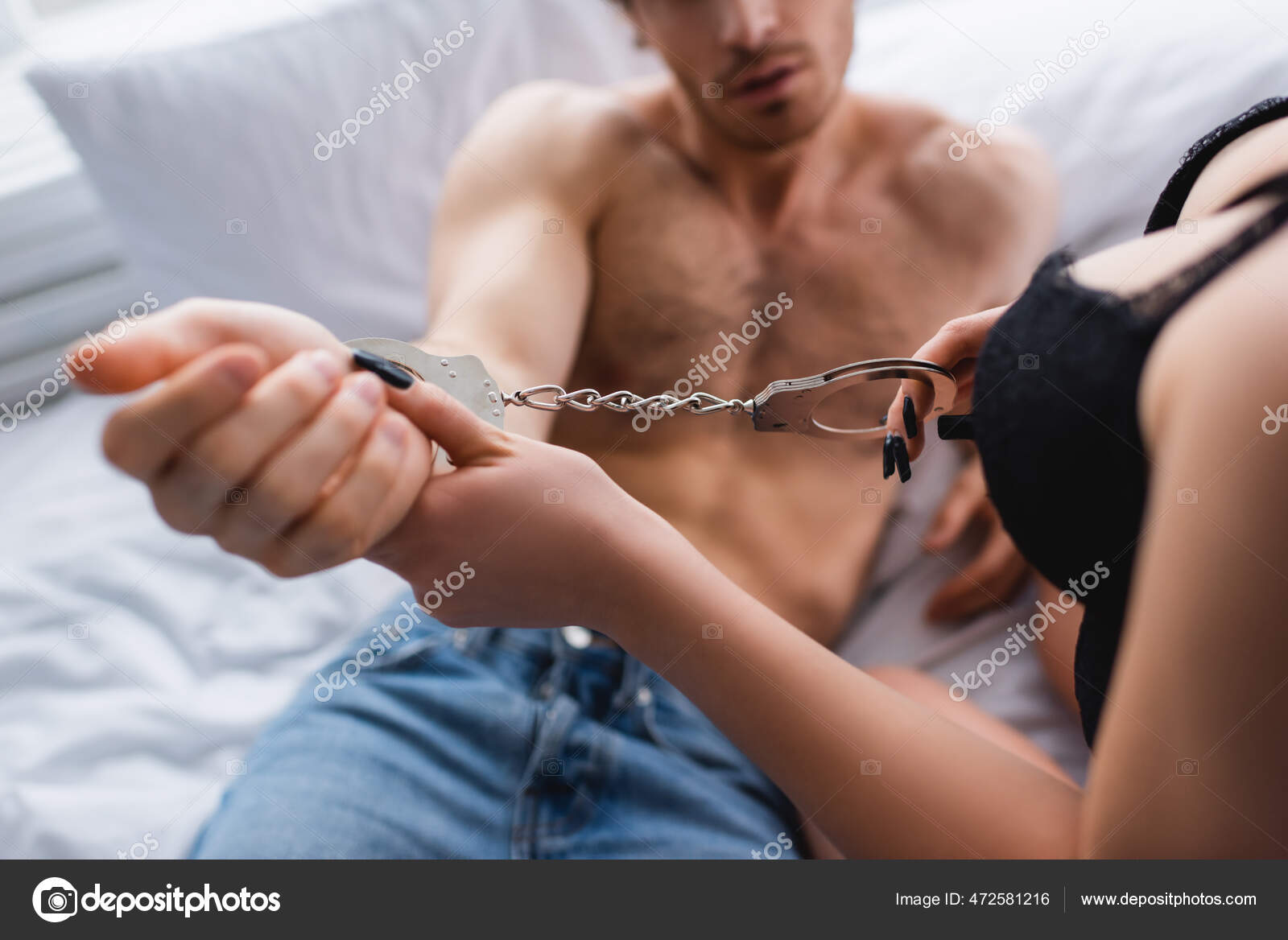 порно наручники на мужчинах фото 97