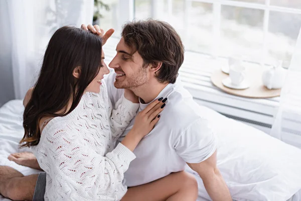 Side View Positive Couple Embracing Each Other Bed — Stock Photo, Image