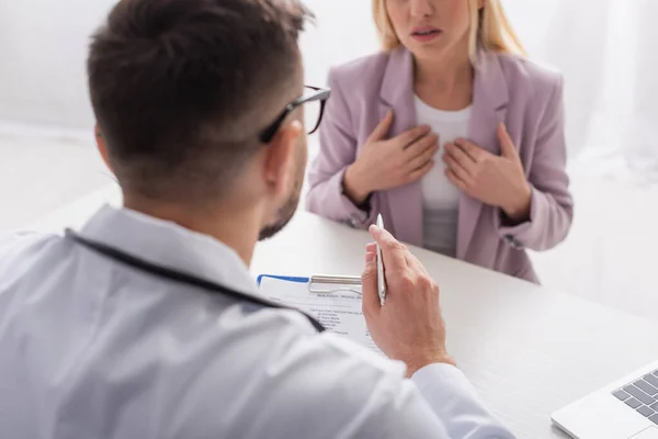 Back View Physician Woman Pointing Hands Chest Appointment — Stock Photo, Image